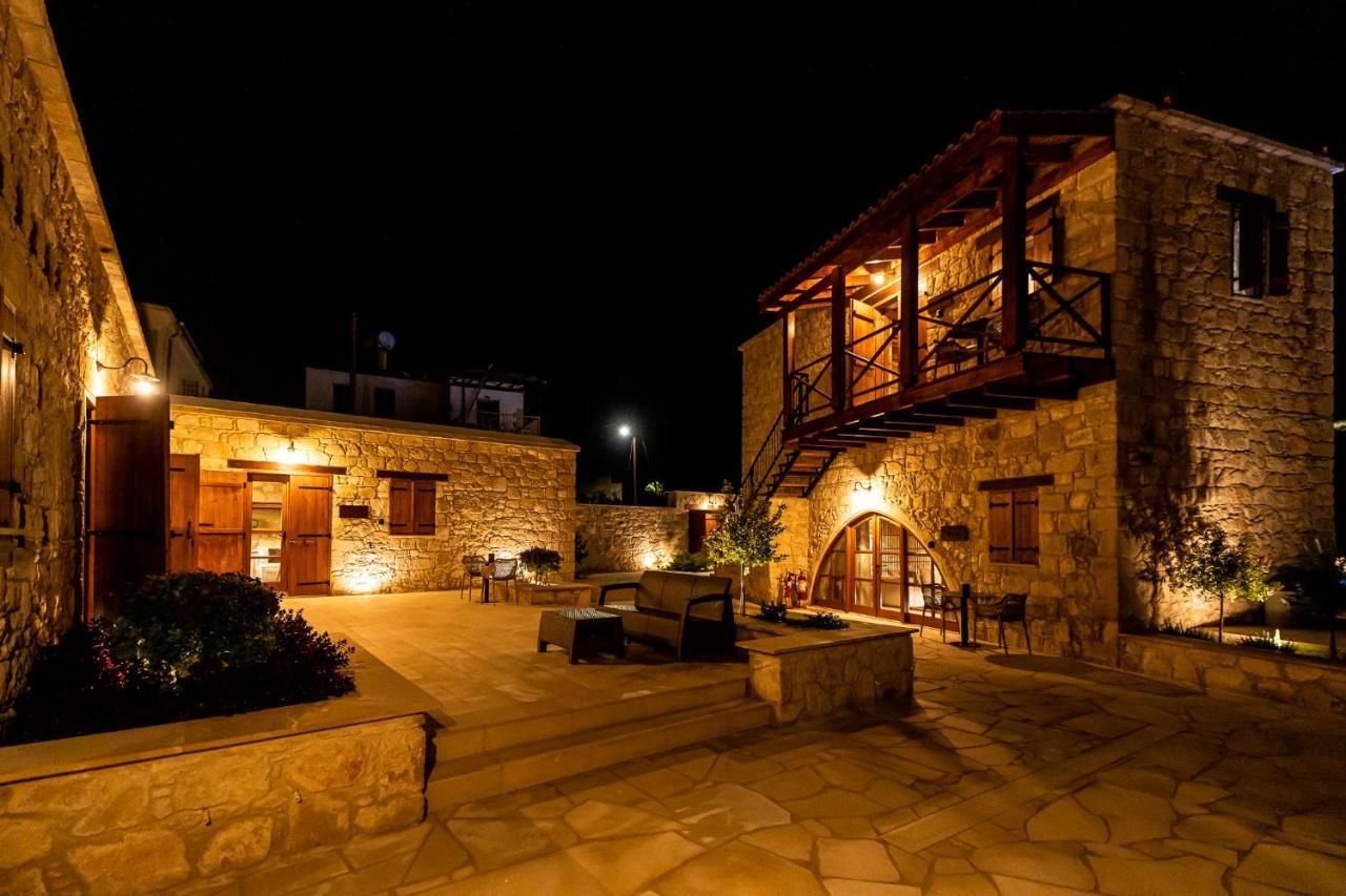 Harma Traditional Boutique Suites Paphos Exterior foto