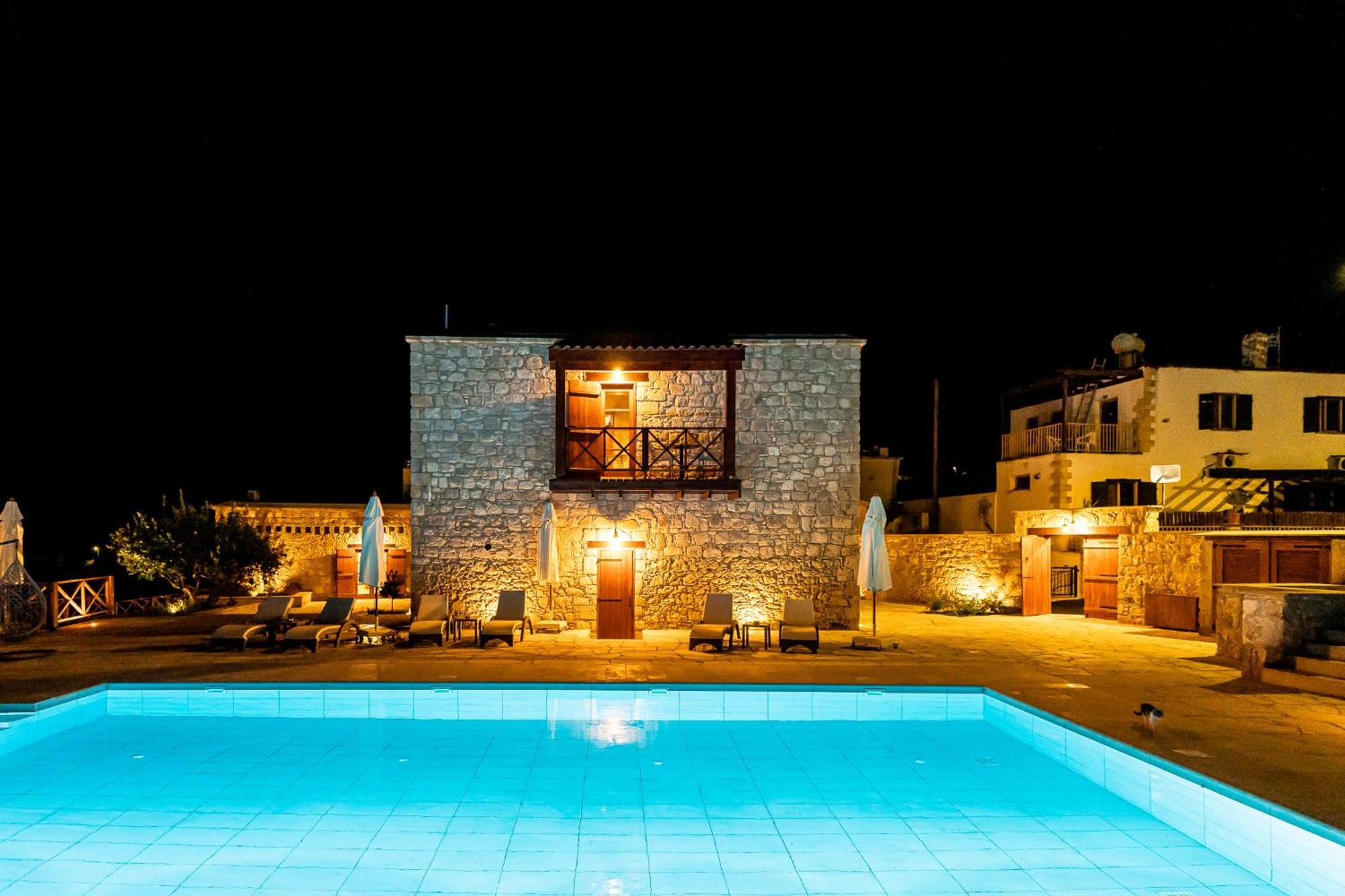 Harma Traditional Boutique Suites Paphos Exterior foto